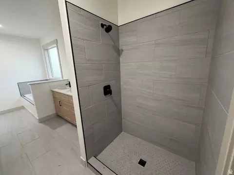 Bath - 862 S 1100 E, Preston, ID 83263 photo 3 of 4