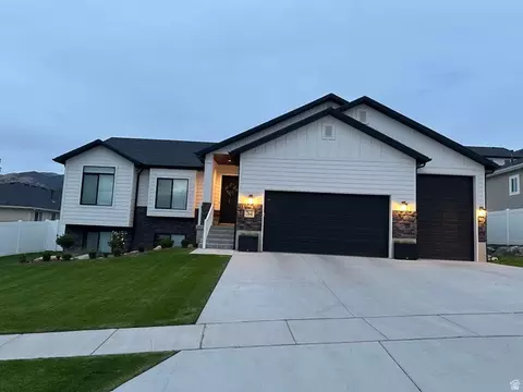 Exterior - 764 N Sunset Dr, Morgan, UT 84050 photo 4 of 4