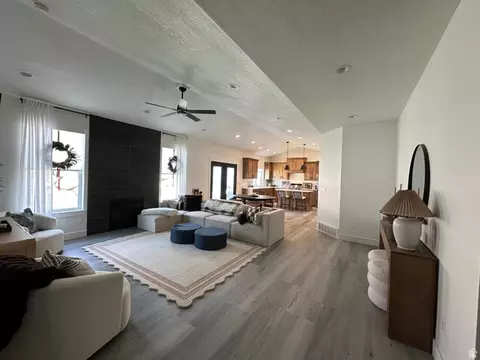 Living - 764 N Sunset Dr, Morgan, UT 84050 photo 1 of 2