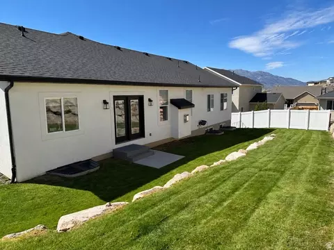Exterior - 764 N Sunset Dr, Morgan, UT 84050 photo 3 of 4