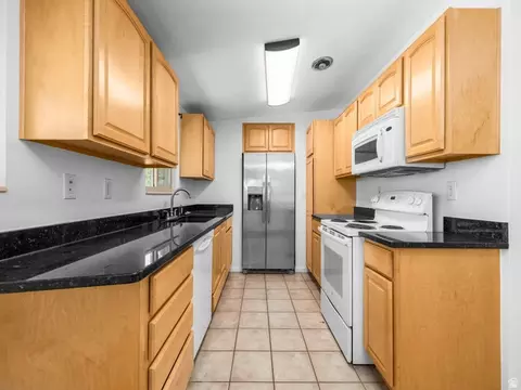 Kitchen - 776 S 100 W, Orem, UT 84058 photo 1 of 2