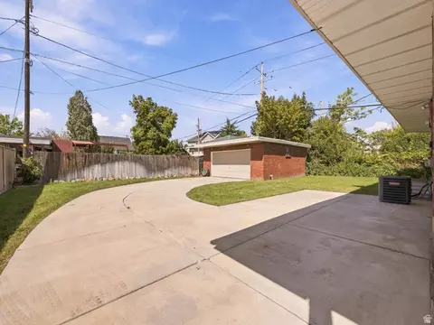 Exterior - 776 S 100 W, Orem, UT 84058 photo 3 of 3