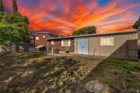 Exterior - 6312 S 560 E, Murray, UT 84107 photo 1 of 4