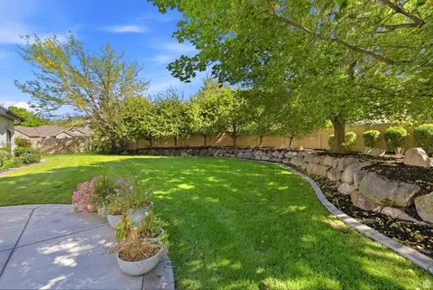 Exterior - 515 S Silver Ln E, Alpine, UT 84004 photo 6 of 16