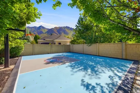Exterior - 515 S Silver Ln E, Alpine, UT 84004 photo 9 of 16