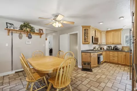 Kitchen - 2960 E La Joya Dr S, Holladay, UT 84124 photo 1 of 3