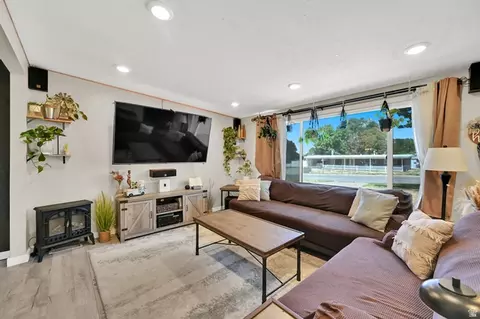Living - 217 W 1425 N, Sunset, UT 84015 photo 2 of 3