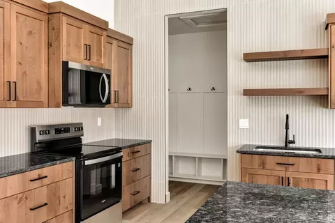 Kitchen - 642 E 250 N, Providence, UT 84332 photo 5 of 6