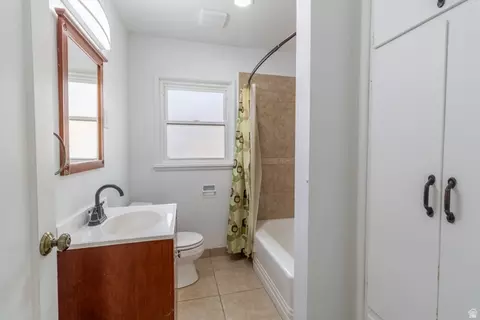 Bath - 3845 S Madison Ave E, Ogden, UT 84403 photo 1 of 2
