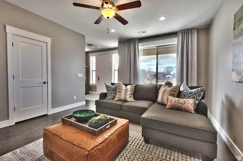 Living - 252 E Sandy Sage Way, Sandy, UT 84070 photo 2 of 5