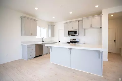 Kitchen - 477 E 550 N #32, Salem, UT 84653 photo 2 of 2