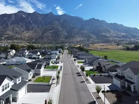 View/Area - 142 W 825 S, Willard, UT 84340 photo 3 of 4