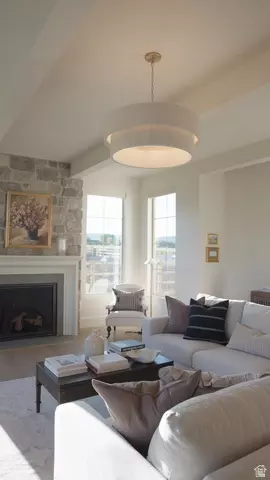 Living - 28 E 850 N, Mendon, UT 84325 photo 1 of 2