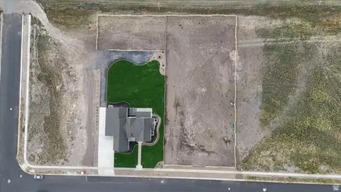 View/Area - 28 E 850 N, Mendon, UT 84325 photo 1 of 2
