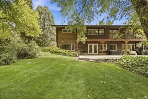 Exterior - 95 N 380 E, Smithfield, UT 84335 photo 7 of 23