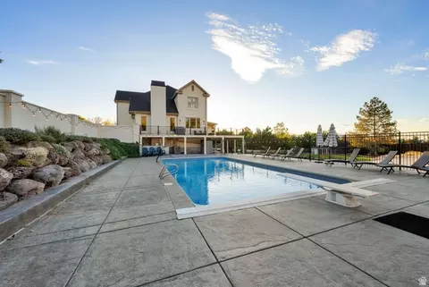 Exterior - 983 E Southfork Dr, Draper, UT 84020 photo 21 of 39