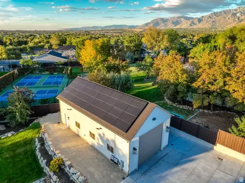 View/Area - 983 E Southfork Dr, Draper, UT 84020 photo 10 of 18