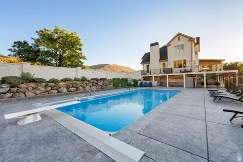 Exterior - 983 E Southfork Dr, Draper, UT 84020 photo 22 of 39