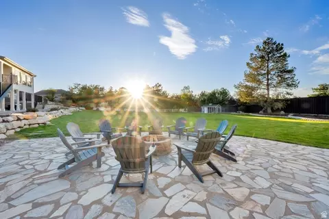 Exterior - 983 E Southfork Dr, Draper, UT 84020 photo 14 of 39