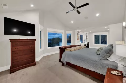 Bedroom - 983 E Southfork Dr, Draper, UT 84020 photo 2 of 8
