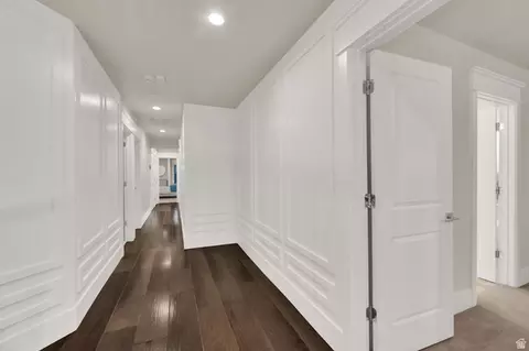 Entry Way - 983 E Southfork Dr, Draper, UT 84020 photo 4 of 4