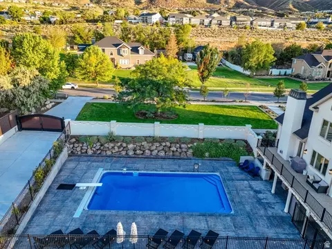 Exterior - 983 E Southfork Dr, Draper, UT 84020 photo 38 of 39