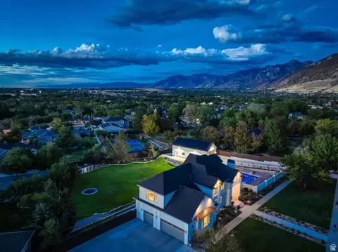 View/Area - 983 E Southfork Dr, Draper, UT 84020 photo 13 of 18