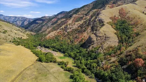 3105 E Canyon Rd, Smithfield, UT 84335 photo 4