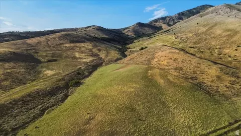 2759 E Canyon Rd, Smithfield, UT 84335 photo 2