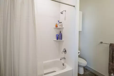 Bath - 461 E 690 S #127, Clearfield, UT 84015 photo 3 of 4