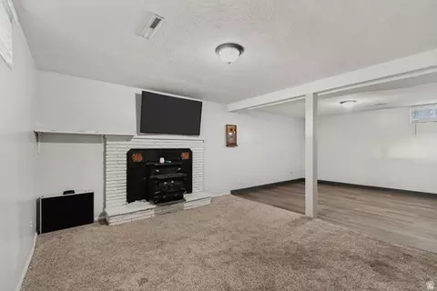Living - 360 N 800 E, Spanish Fork, UT 84660 photo 3 of 4
