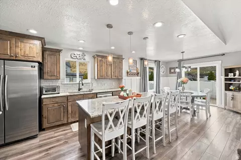 Kitchen - 615 W 1870 S, Payson, UT 84651 photo 2 of 3