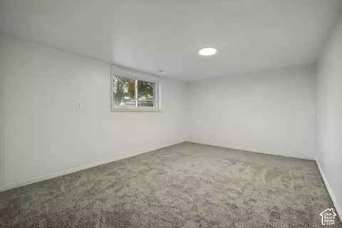 Bedroom - 1346 Marilyn Dr, Syracuse, UT 84075 photo 6 of 8