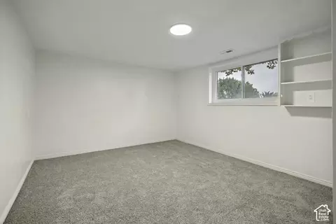 Bedroom - 1346 Marilyn Dr, Syracuse, UT 84075 photo 5 of 8