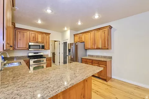 Kitchen - 47 N 970 W, Orem, UT 84057 photo 4 of 6