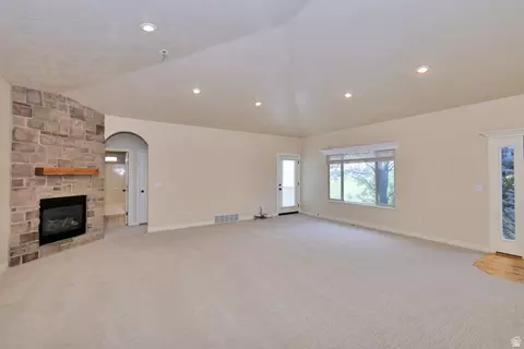Living - 47 N 970 W, Orem, UT 84057 photo 4 of 7