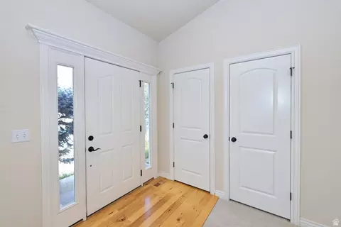 Entry Way - 47 N 970 W, Orem, UT 84057 photo 1 of 3