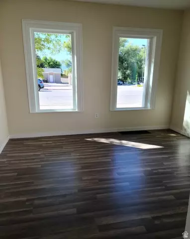 Living - 48 N Main St, Ephraim, UT 84627 photo 3 of 4