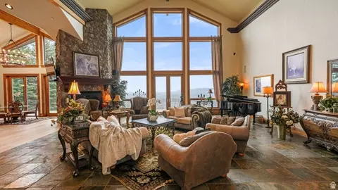 Living - 1459 E Meadow Bluff Ln, Draper, UT 84020 photo 1 of 4