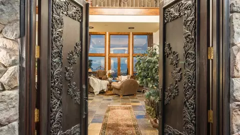 Entry Way - 1459 E Meadow Bluff Ln, Draper, UT 84020 photo 1 of 4