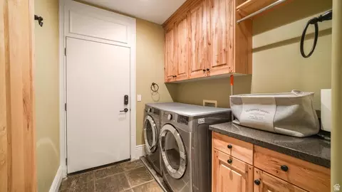 Other - 1459 E Meadow Bluff Ln, Draper, UT 84020 photo 9 of 13