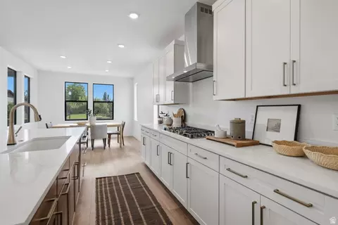 Kitchen - 577 E 1225 N #127, Orem, UT 84097 photo 2 of 2