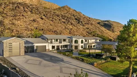 Exterior - 476 E Spring Dr, Toquerville, UT 84774 photo 4 of 9