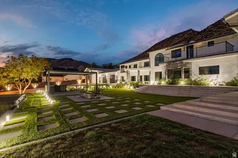 Exterior - 476 E Spring Dr, Toquerville, UT 84774 photo 6 of 9