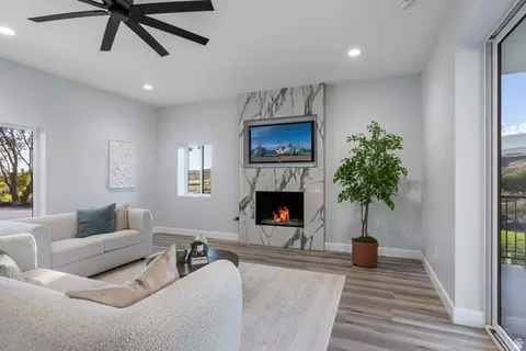 Living - 476 E Spring Dr, Toquerville, UT 84774 photo 3 of 4