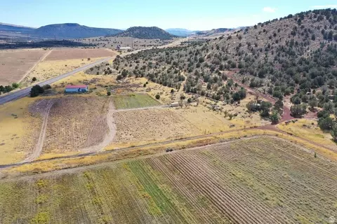 Undisclosed, Central, UT 84722 photo 8