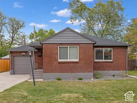 725 N Lafayette Dr W, Salt Lake City, UT 84116