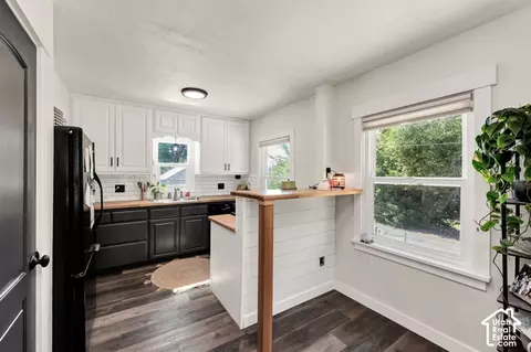 Kitchen - 280 E 700 S, River Heights, UT 84321 photo 1 of 4