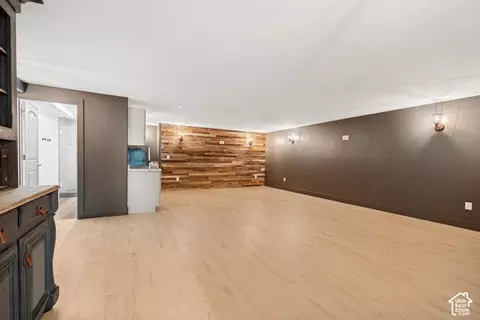 Living - 259 S Twin River Loop, Alpine, UT 84004 photo 1 of 10