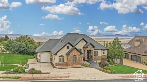 664 Eagle Ridge Dr, North Salt Lake, UT 84054